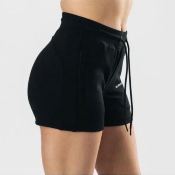 Alphalete Essential Core Shorts SIZE  SMALL BLACK / NWT - Picture 1 of 10